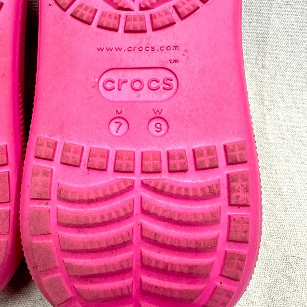 Crocs Classic Crush Platform Clog in Juice pink women size 9 mens 7 - Picture 11 of 13